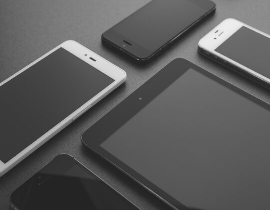 De la Samsung la iPhone: Cum să te adaptezi cu succes la noul tău telefon mobil