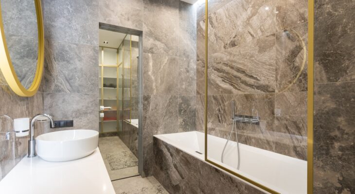 Alegerea paravanului de duș perfect pentru baia ta
