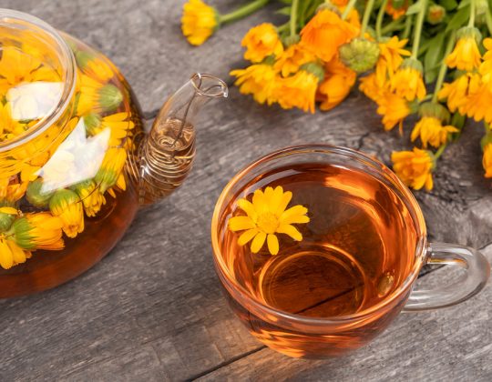 Ceaiul de gălbenele: Soluție naturală pentru piele și digestie