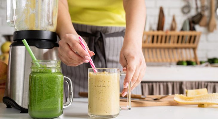Integrarea smoothie-urilor în dieta zilnică: Beneficii și rețete